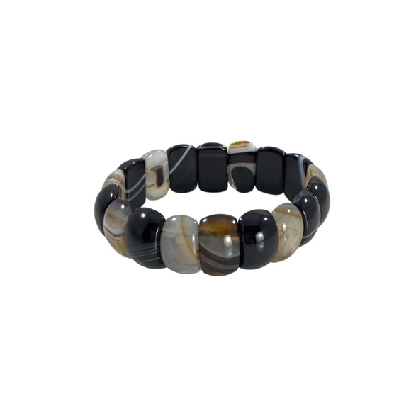 Handmade Black and White Agate Natural Stone Stretch Bracelet - Picture 3 of 5